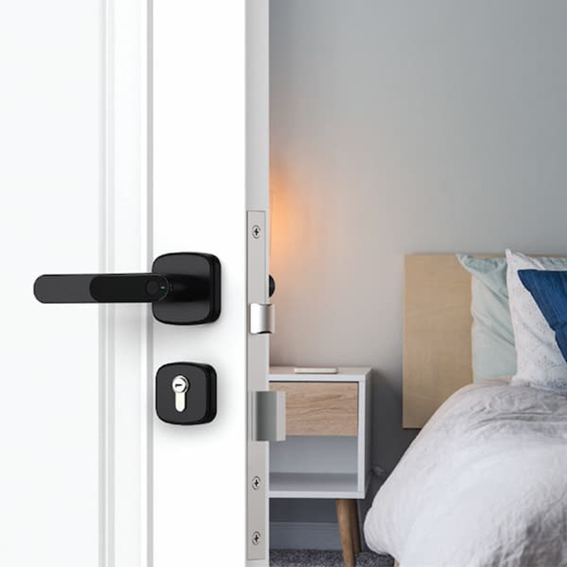 co-nen-lap-khoa-cua-chung-cu-khong