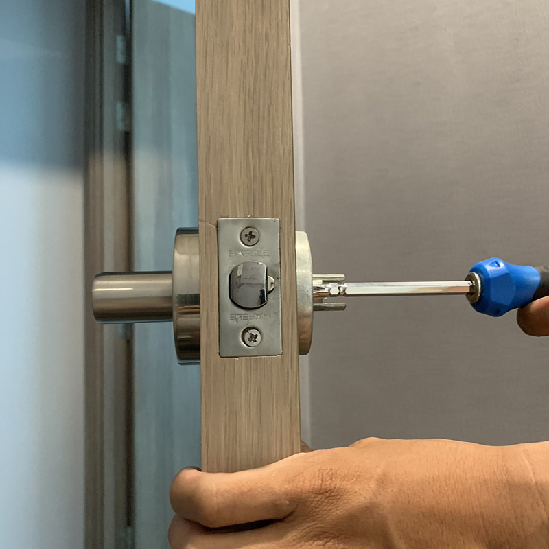 KLC - Đơn vị thay khóa cửa chuyên nghiệp, giá rẻ và uy tín